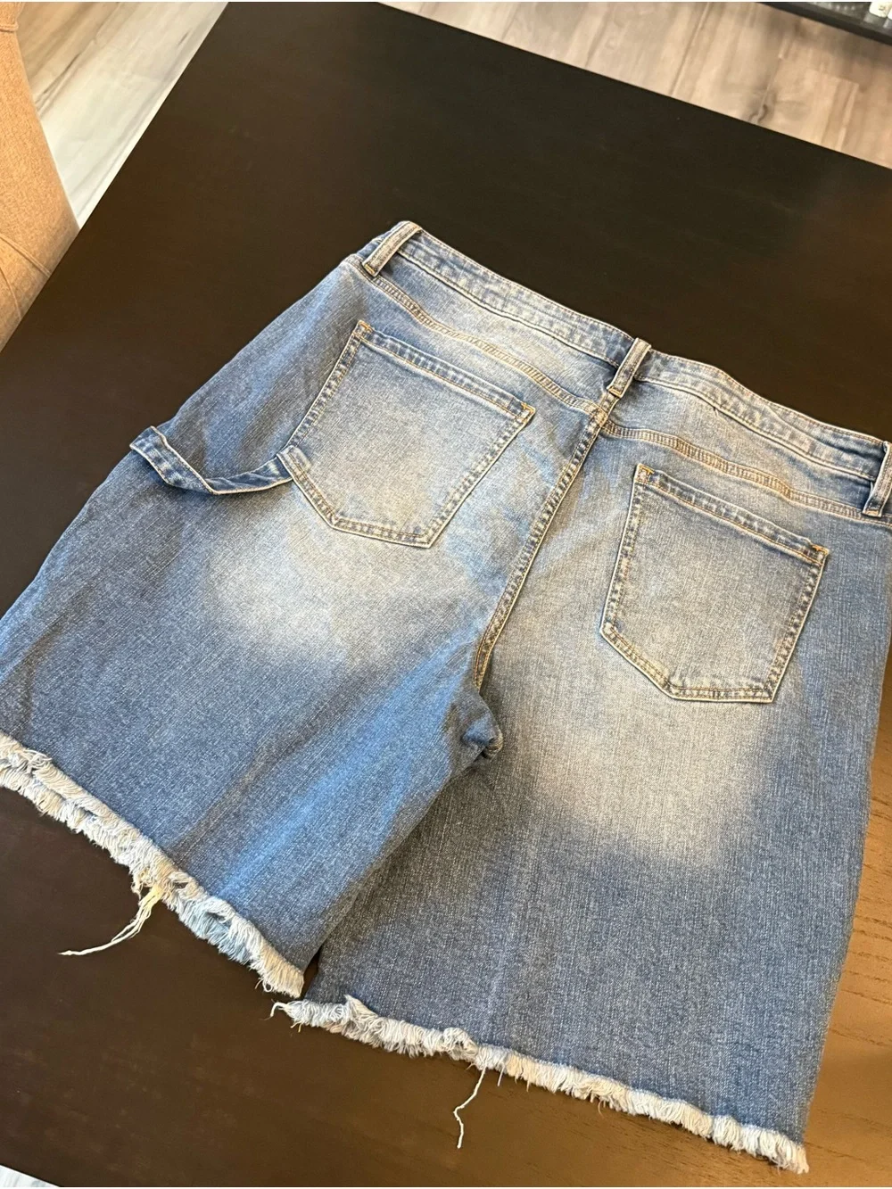 Relaxed Carpenter Denim Shorts
